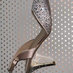 Badgley Mischka size 7 wedding heels